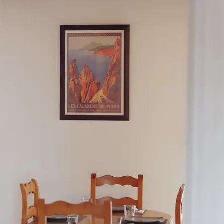 A Rossa Location Apartman Favone