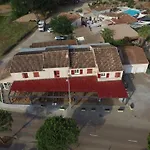 A Rossa Location דירה פאבונה