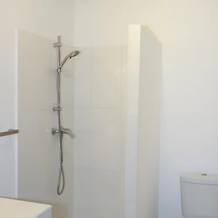 A Rossa Location Apartment *