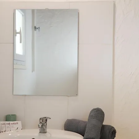 Apartment A Rossa Location