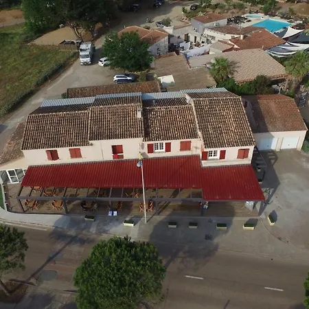 A Rossa Location Apartment Favone